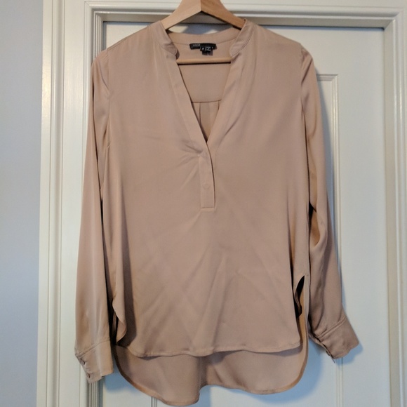 Vince Tops - Vince Silk Blouse in Dusty Pink